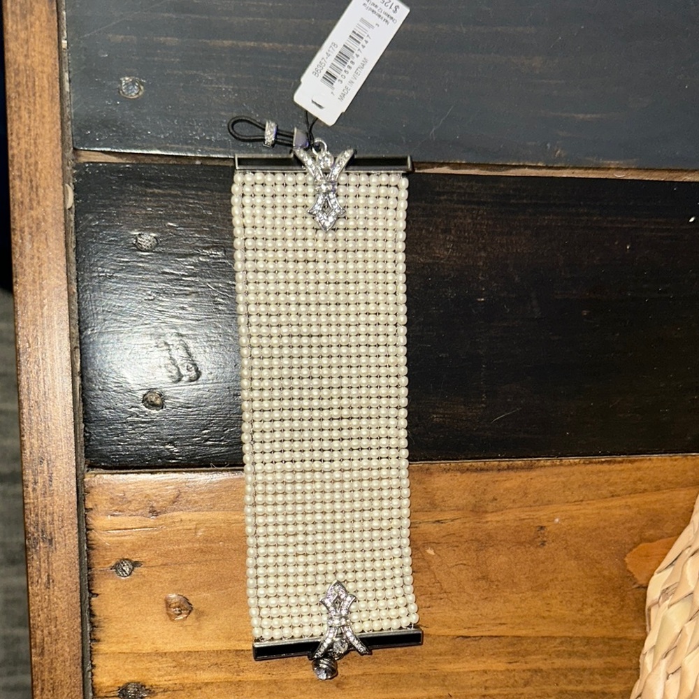 Carolee pearl Rhinestone Bracelet